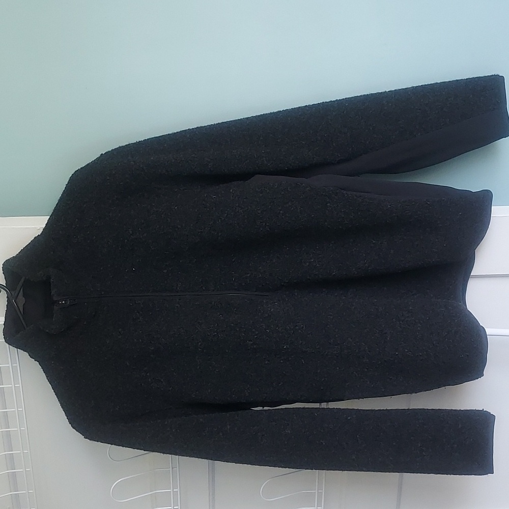 Lululemon Athletica Tundra Trek 1/2 Zip Dark Gray Medium Wool Blend Pullover